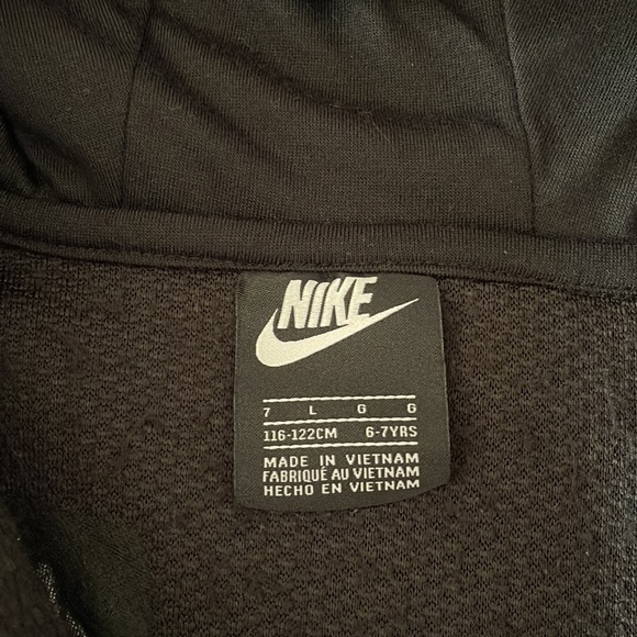 Nike 7 years boy’s sweatshirt - Picture 4 of 4